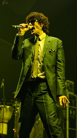 Mike D
